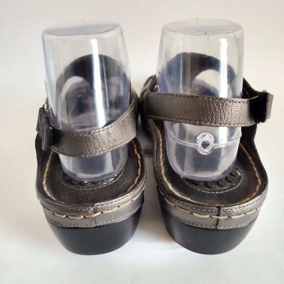 Born Boc Slingback Sandals Size 10 /42 Leather Open Toe Metallic Pewter Strappy - Picture 10 of 13